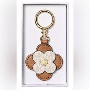 NIB! Michael Kors Brown and Cream Floral Keychain